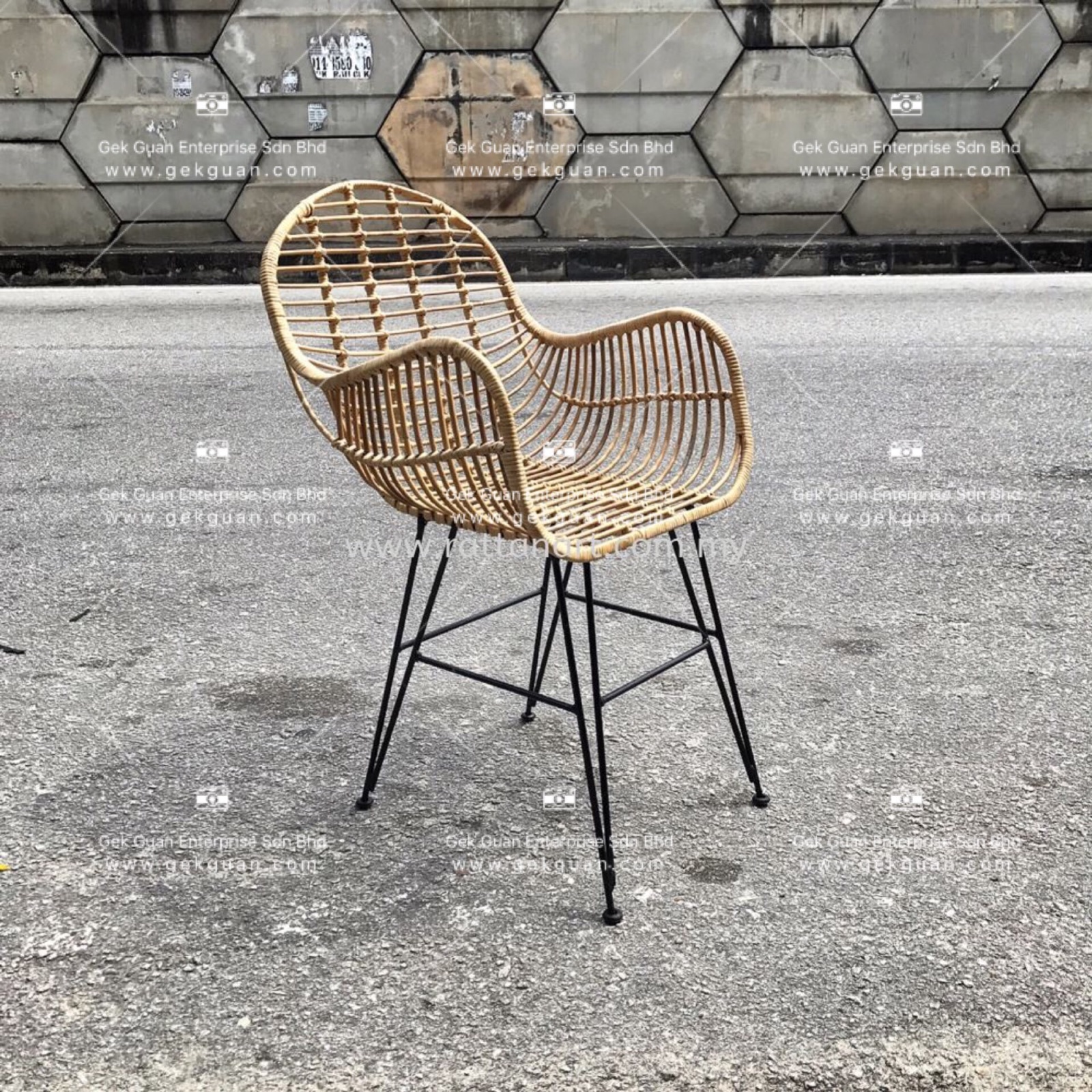 RSC 006 - RATTAN + STEEL CHAIR