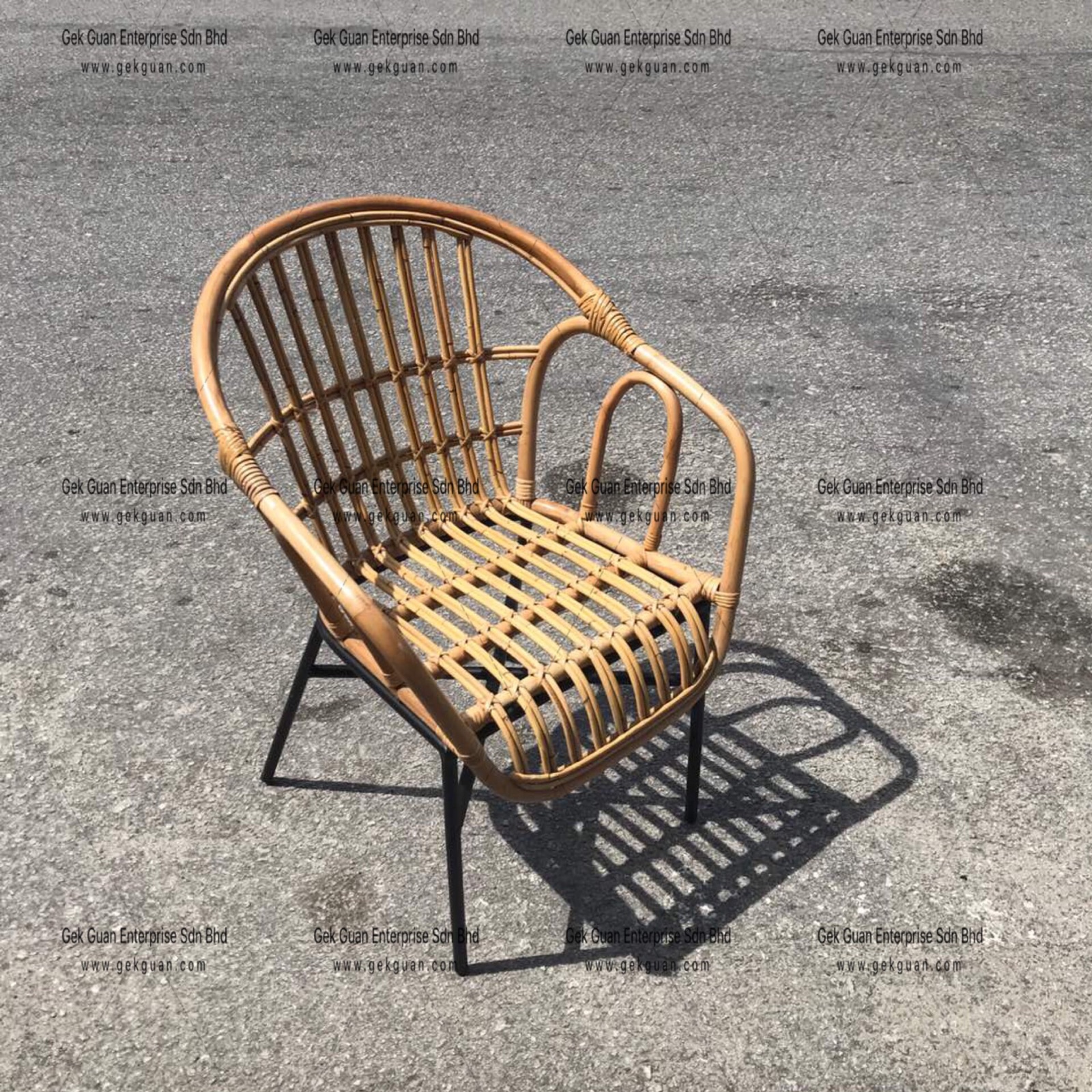 RSC 007 - RATTAN + STEEL CHAIR