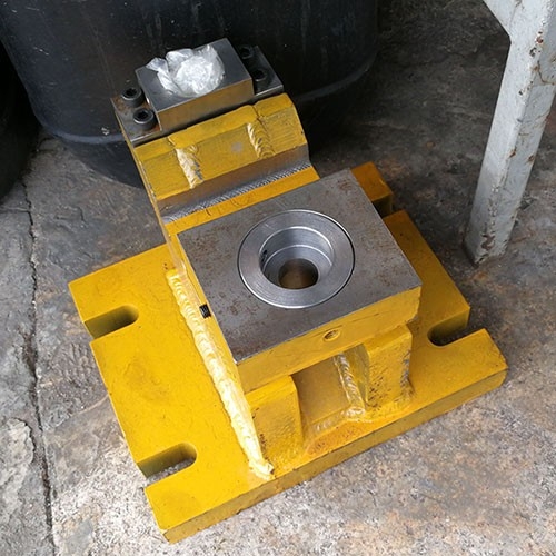 Custom Made Die Holder Base for Ironworker Die Holder Base Selangor, Malaysia, Kuala Lumpur (KL), Shah Alam Supplier, Suppliers, Supply, Supplies | Lian Sin Enterprise Sdn Bhd