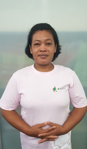 Yuli (39 yrs old) INDONESIA - Experience maid Kuala Lumpur (KL), Malaysia, Selangor Agency, Supplier, Supply, Service | Agensi Pekerjaan Ryuji Sdn Bhd