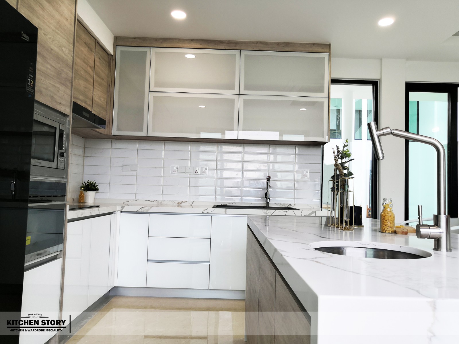 Mixture Series Kitchen Cabinet