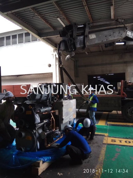 Installation of  Carrier Screw Chiller Installation of Carrier Screw Chiller Air Conditioning and Chiller Installation Selangor, Malaysia, Kuala Lumpur (KL), Shah Alam Repair, Maintenance, Service | Sanjung Khas Sdn Bhd