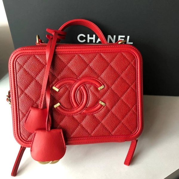 (SOLD) Brand New Chanel Vanity Case in Red Caviar Chanel Kuala Lumpur (KL), Selangor, Malaysia. Supplier, Retailer, Supplies, Supply | BSG Infinity (M) Sdn Bhd