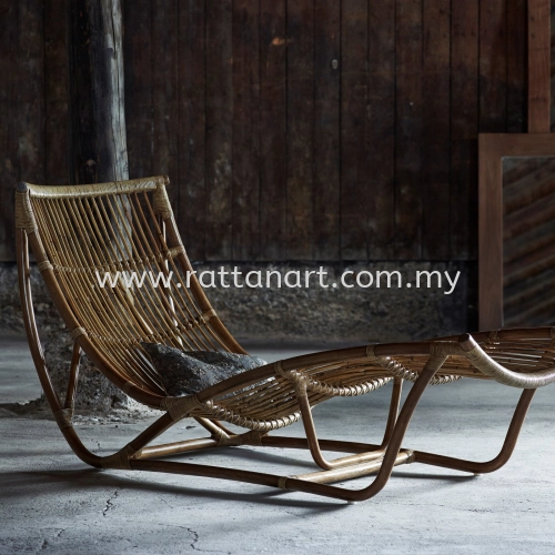 RATTAN LOUNGE CHAIR LAZY LADY