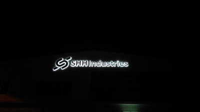 SHH INDUSTRIES LED BACKLIGHT SIGN