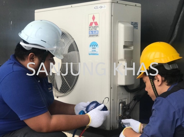 Air Conditioning Split Unit Servicing Split Unit Servicing and Repair Air Conditioner Repairs & Services Selangor, Malaysia, Kuala Lumpur (KL), Shah Alam Repair, Maintenance, Service | Sanjung Khas Sdn Bhd