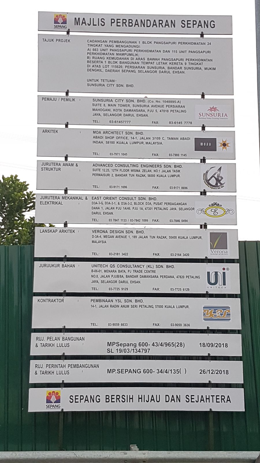 project signboard at Sepang