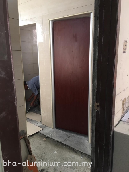 TOILET DOOR DOOR PANEL ONLY Tandas Sistem Kubikel Johor Bahru (JB), Malaysia, Senai Supplier, Suppliers, Supply, Supplies | BHA Aluminium & Glass Sdn Bhd