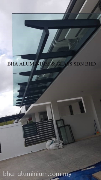 LAMINATED LIGHT GREEN COLOR Awning Kaca Terbaja Johor Bahru (JB), Malaysia, Senai Supplier, Suppliers, Supply, Supplies | BHA Aluminium & Glass Sdn Bhd