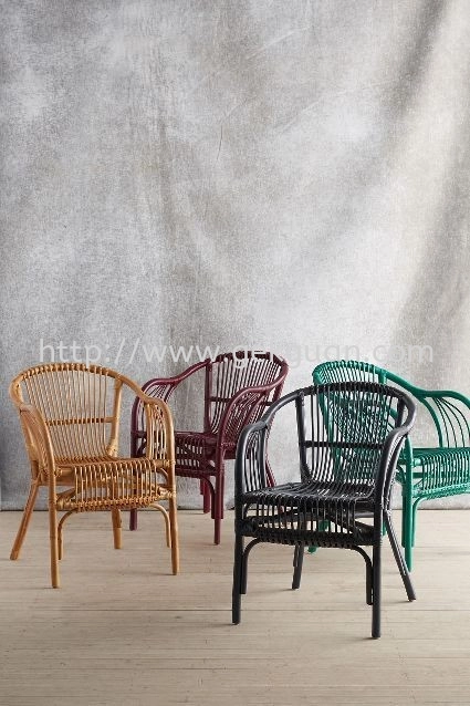 RF 132 - ROSELL RATTAN CHAIR 