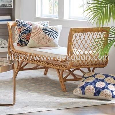 BENCH 005 - RATTAN BENCH