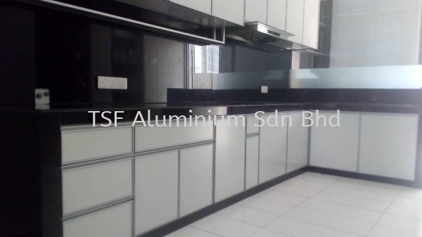  Kitchen Cabinet Johor Bahru (JB), Malaysia, Mount Austin Supplier, Installation, Design, Contractor | TSF Aluminium Sdn Bhd