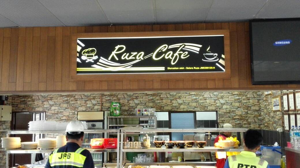 Ruza Cafe Light Box Signboard