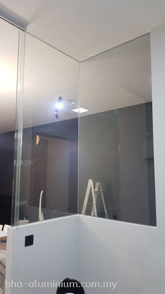 KITCHEN GLASS WALL Panel dan Pintu Kaca Terbaja Johor Bahru (JB), Malaysia, Senai Supplier, Suppliers, Supply, Supplies | BHA Aluminium & Glass Sdn Bhd