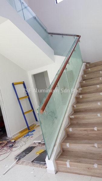  Frameless Glass Staircase Glass Staircase Johor Bahru (JB), Malaysia, Mount Austin Supplier, Installation, Design, Contractor | TSF Aluminium Sdn Bhd