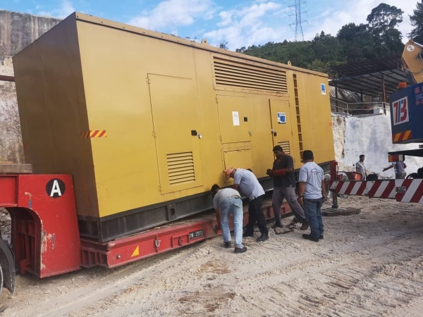 Genset Rental Unit 1300KVA at Ipoh Malaysia Caterpillar Generator Rental Generator Perak, Malaysia, Penang, Selangor, Pahang, Johor Bahru (JB), Kuala Lumpur (KL) Supplier, Suppliers, Supply, Supplies | One Power Tech Sdn Bhd