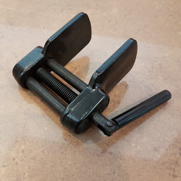 SB DBPS6898 Disc Brake Piston Separator ID33404  Bearing Separator / Jaw Puller Hand Tools-Special Tools Selangor, Malaysia, Kuala Lumpur (KL), Seri Kembangan, Setapak, Kajang Supplier, Suppliers, Supply, Supplies | Knight Auto Sdn Bhd