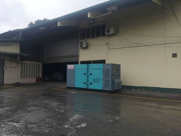 Begin supply genset rental X 2 units for factory maintenance shutdown at Tasek Industry Perak Genset Rental Rental Generator Perak, Malaysia, Penang, Selangor, Pahang, Johor Bahru (JB), Kuala Lumpur (KL) Supplier, Suppliers, Supply, Supplies | One Power Tech Sdn Bhd
