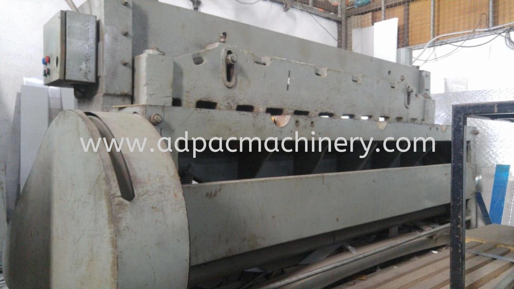 Used Flywheel Shearing Machine 