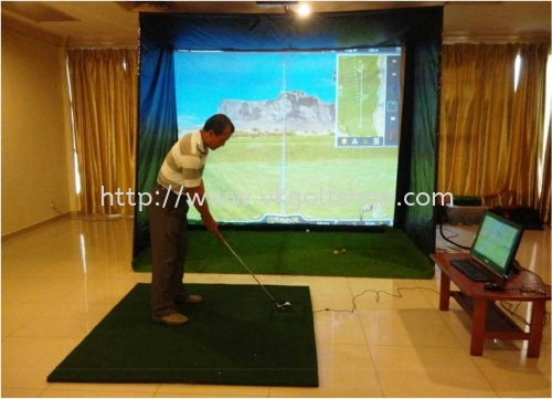 Standard Golf Simulator Studio