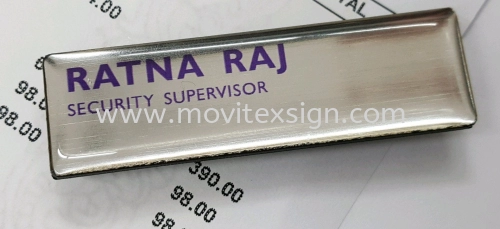 name tag with or without epoxy coating ,u may hv Manectic hole or normal pin attach on 