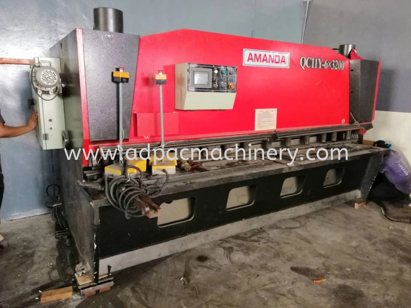 Used Amanda Hydraulic NC Shearing Machine