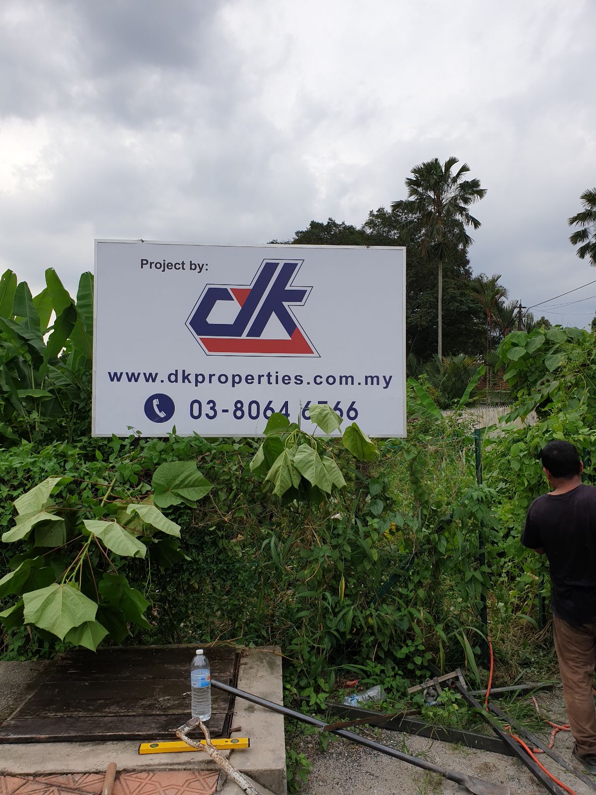 Outdoor inkjet printing signboard
