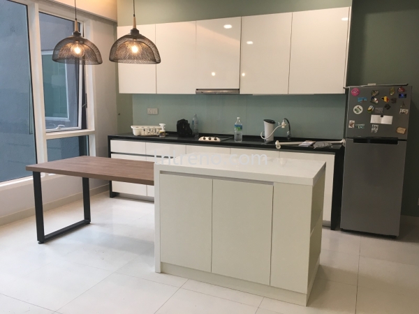 Kitchen cabinet design with solid top and quartz top Kitchen Cabinet Design Petaling Jaya (PJ), Selangor, Kuala Lumpur (KL), Malaysia. Design, Renovation, Decoration | LNL Reno Enterprise