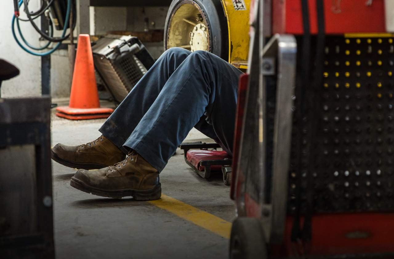 Reach Truck Servicing