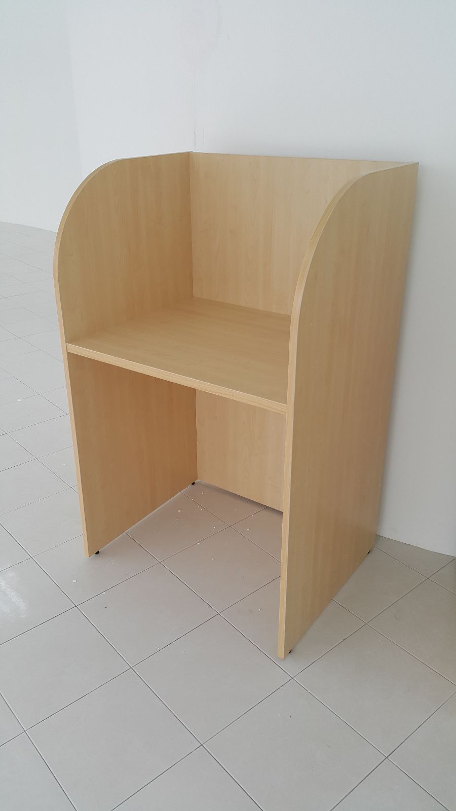 Carrel table 9