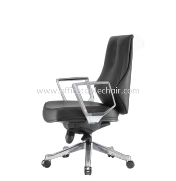 BEGONIA DIRECTOR LOW BACK LEATHER CHAIR C/W ALUMINIUM DIE-CAST BASE