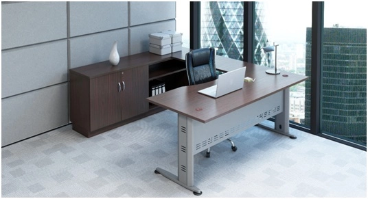 How To Choose The Right Working Desk?