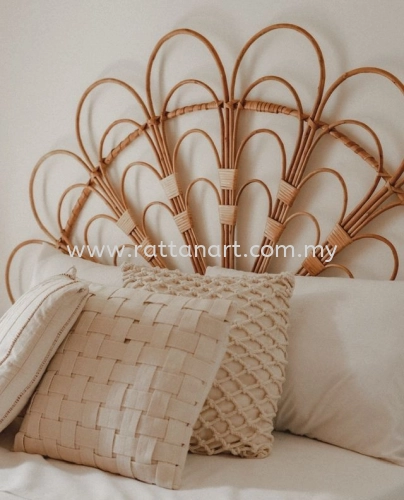 FLAHH. RATTAN HEADBOARD