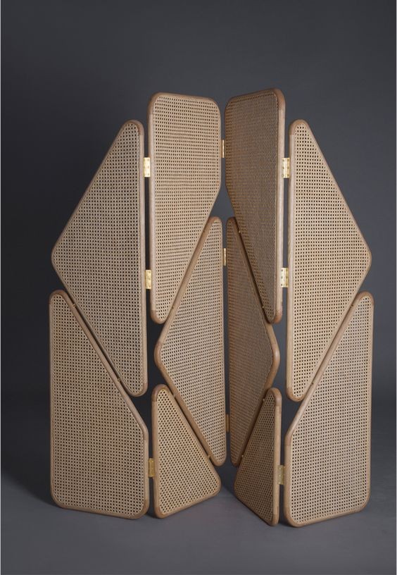 SCR 025 - RATTAN SCREEN DIVIDER