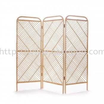 SCR 029 - RATTAN SCREEN DIVIDER