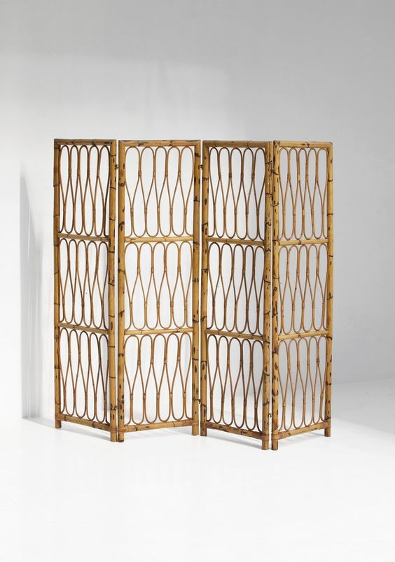 SCR 024 - RATTAN SCREEN DIVIDER