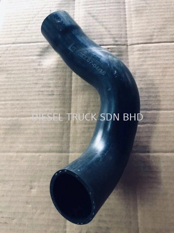 VOLVO RADIATOR HOSE 3979986