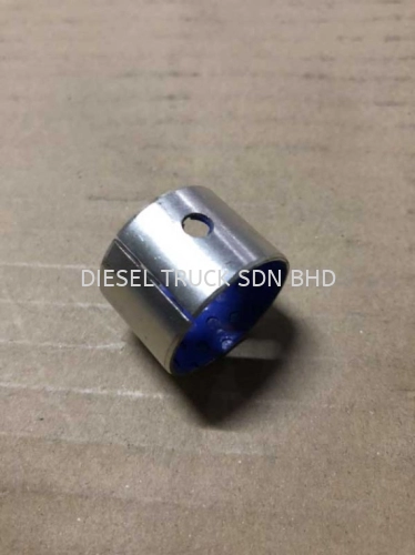 BUSHING , CLUTCH FORK (1386453)