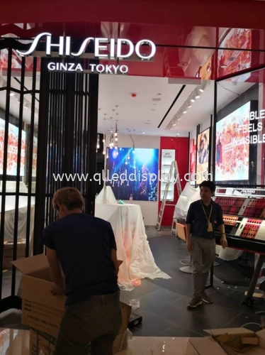 LED Display Screen On Shop Lot Display Window Shiseido Suria KLCC 