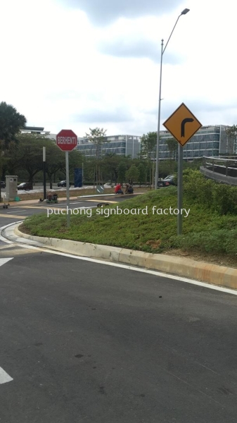 ROAD & TRAFFIC SIGNBOARD  Road Signage Malaysia, Selangor, Kuala Lumpur (KL), Puchong Manufacturer, Supplier, Supply, Supplies | Puchong Signboard Factory