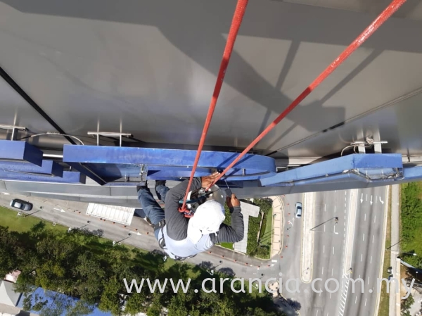  Signage Repairing Work Rope Access Sepecialist Puchong, Selangor, Kuala Lumpur (KL), Malaysia. Supplier, Supplies, Manufacturer, Maker | Arancia Asia Sdn Bhd