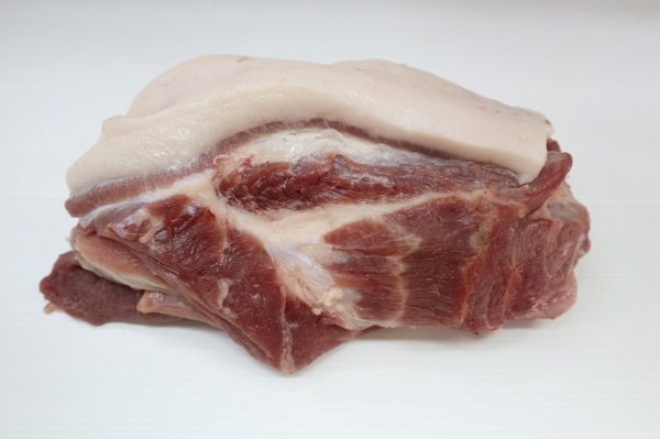 SHOULDER BUTT  SHOULDER PART ǰ FRESH PRODUCT  Johor Bahru (JB), Malaysia, Skudai Pork, Supplier, Supply, Importer | Syarikat Yean Yean