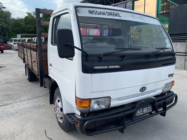 Used Nissan Used Truck Malaysia, Selangor, Kuala Lumpur (KL), Seri Kembangan Supplier, Suppliers, Supply, Supplies | EW TRUCK BODY SPECIALIST