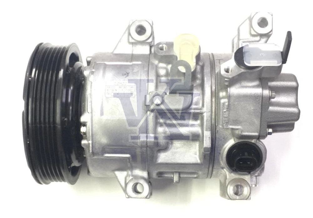 TOYOTA CARDINA TURBO AZT246W 1.8 COMPRESSOR DENSO 447180-4712 