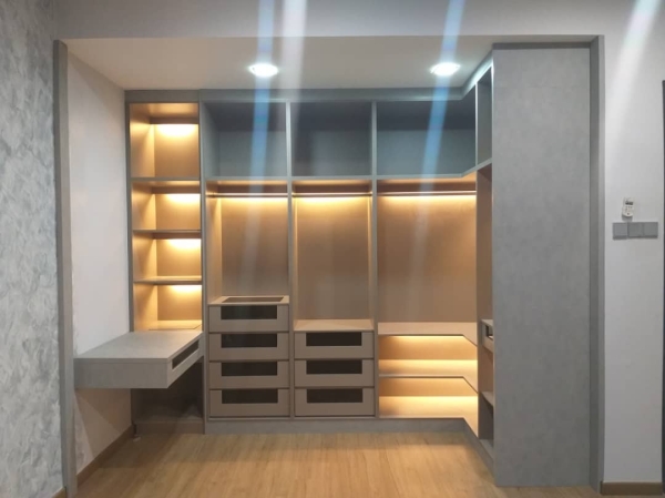 BUILT-IN WARDROBE  Aluminium Sliding Anti-Jump Wardrobe Malaysia, Selangor, Kuala Lumpur (KL), Seri Kembangan Supplier, Suppliers, Supply, Supplies | Seven Interior Design Sdn Bhd