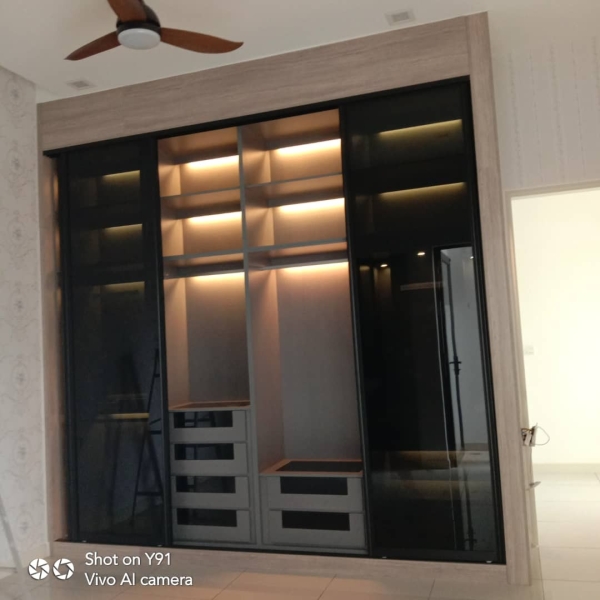 BUILT-IN WARDROBE  Aluminium Sliding Anti-Jump Wardrobe Malaysia, Selangor, Kuala Lumpur (KL), Seri Kembangan Supplier, Suppliers, Supply, Supplies | Seven Interior Design Sdn Bhd