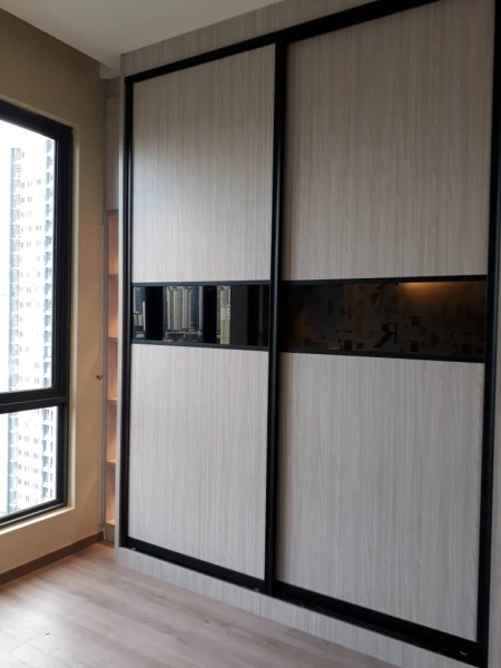 BUILT-IN WARDROBE  Aluminium Sliding Anti-Jump Wardrobe Malaysia, Selangor, Kuala Lumpur (KL), Seri Kembangan Supplier, Suppliers, Supply, Supplies | Seven Interior Design Sdn Bhd