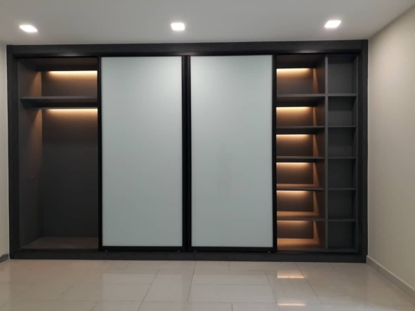 BUILT-IN WARDROBE  Aluminium Sliding Anti-Jump Wardrobe Malaysia, Selangor, Kuala Lumpur (KL), Seri Kembangan Supplier, Suppliers, Supply, Supplies | Seven Interior Design Sdn Bhd