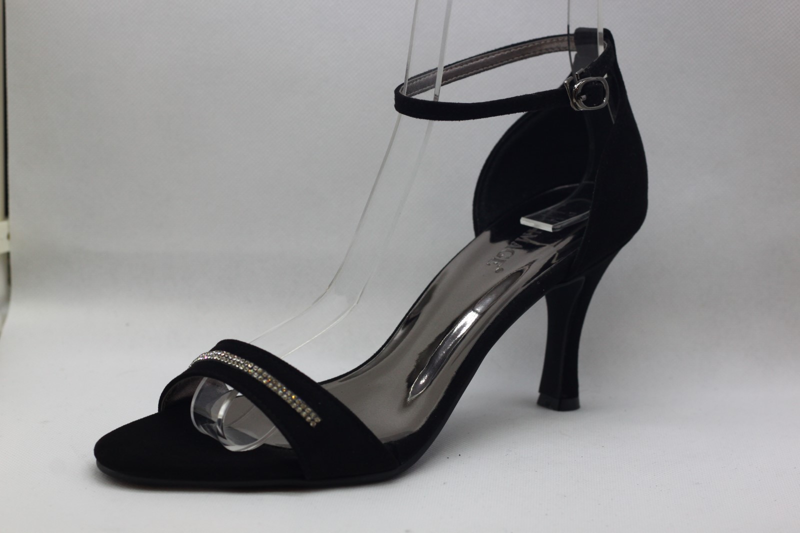 2.5 inch heel shoes