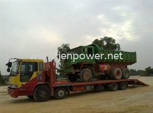 LOW LOADER